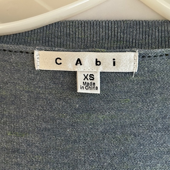 Sweater - Picture 2 of 4